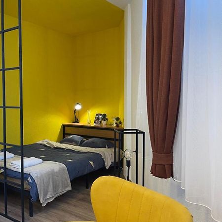 Ora-Prn, Studio Apartment In The City Centre Pristina Exteriör bild